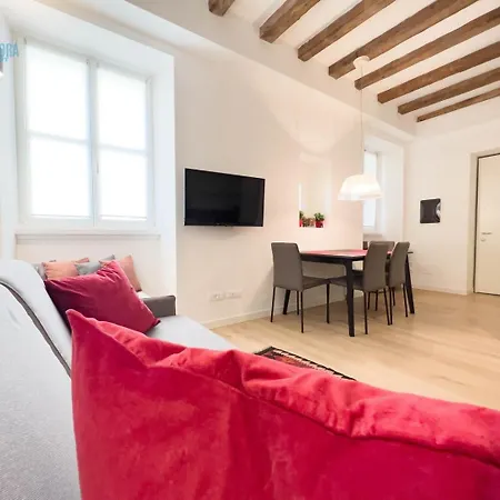 Cavana 5 Tirabora Short Rent