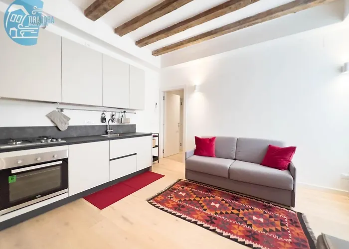 Appartement Cavana 5 Tirabora Short Rent *