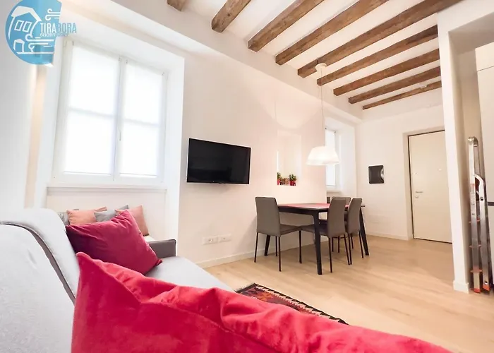 Cavana 5 Tirabora Short Rent