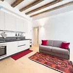 Appartement Cavana 5 Tirabora Short Rent *
